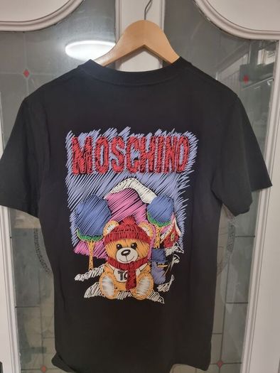 Moschino T Shirt - Size L