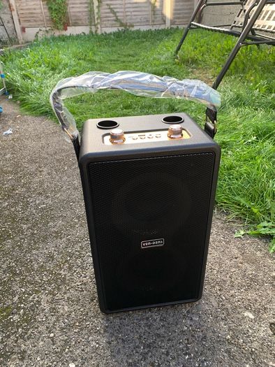 speaker