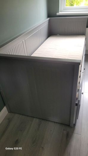 ikea day bed