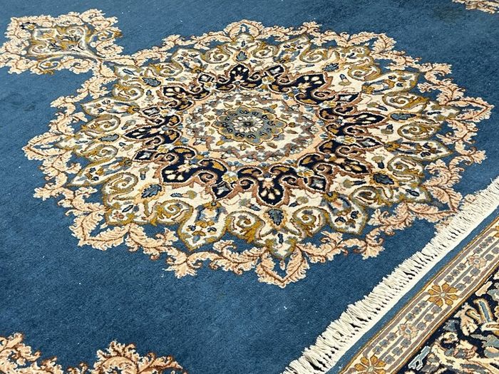 P.ersian Rug Kirman (KIR24) (3.63 x 2.77m)