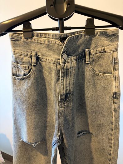 DNM by Essence of Gold Denim Jeans Size Large Never Worn