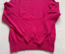 Cerise Pink cashmere jumper Size 10