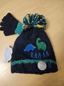 Kids Hat & Gloves Set