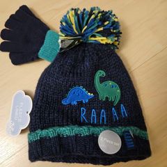 Kids Hat & Gloves Set