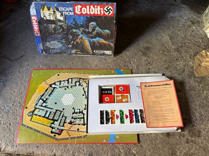 Escape From Colditz