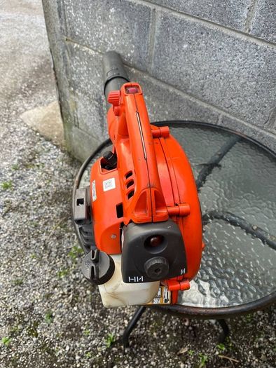 Lead blower Husqvarna