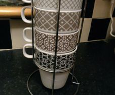cups in stand