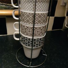 cups in stand