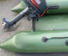 Outboard engine and inflatable boat