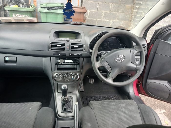 2006 Toyota Avensis