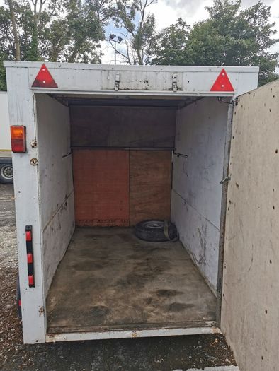 Twin axle Box trailer