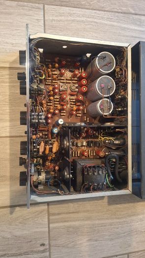 Leak Stereo 30 Amplifier