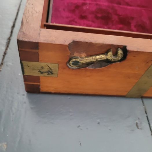 Antique campaign surgeons box