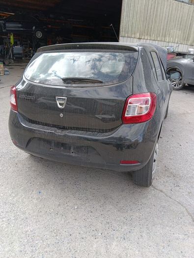 Breaking Dacia sandero 2016 petrol