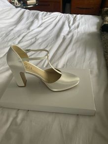 Wedding bridal shoes Avalia Coco 39