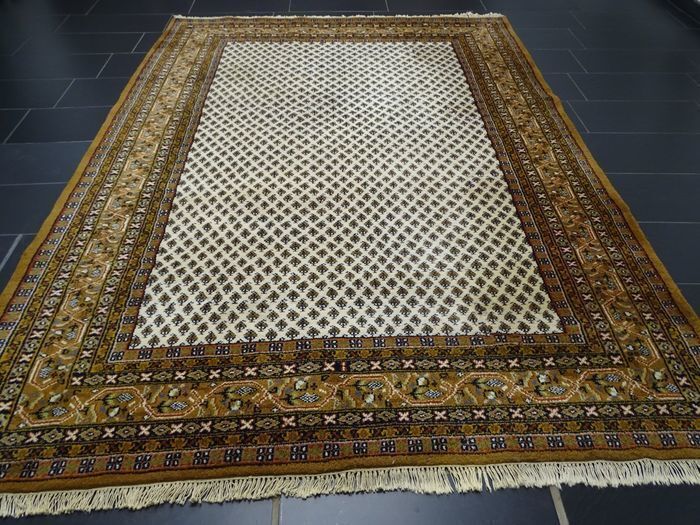 Persian Sarok Mir Rug 2.9 x 2.05m (SKM)
