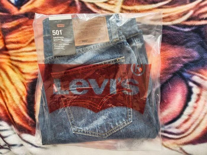 Levi's shorts