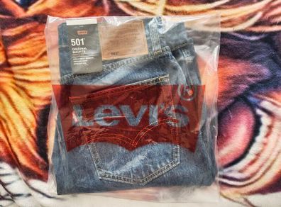 Levi's shorts