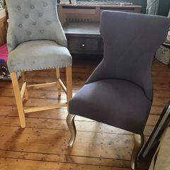 1. Dining chair and 1 High stool. Perfect condition.