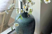 Metal Vase &amp; Fake Peach Blossom Flowers