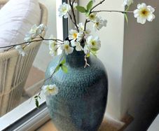 Metal Vase & Fake Peach Blossom Flowers