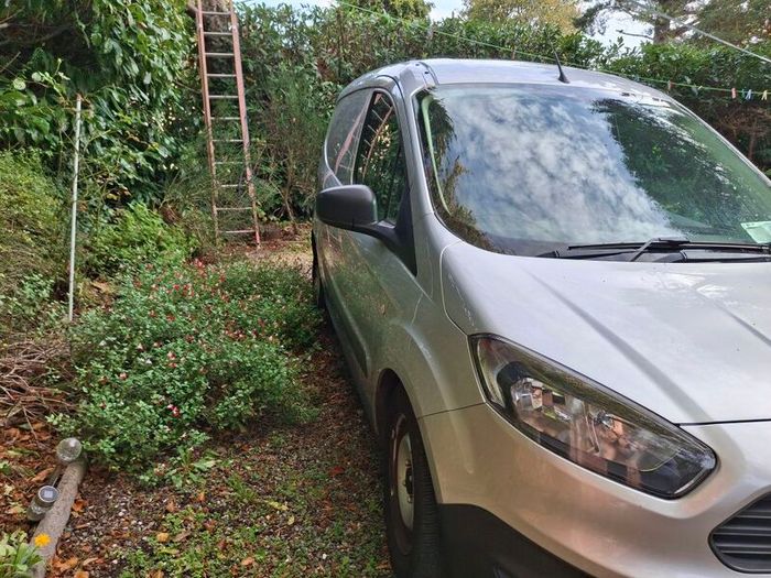 Ford  Transit Courier 2015..... 128k kilometres...read add fully