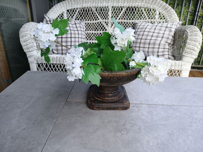 Wooden bowl carved for fruit, flowers