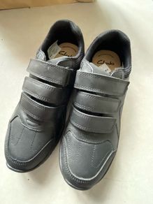 Clarks school shoes black leather size UK 3 brand new