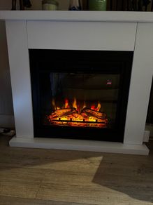 Electric Fire place and Surround