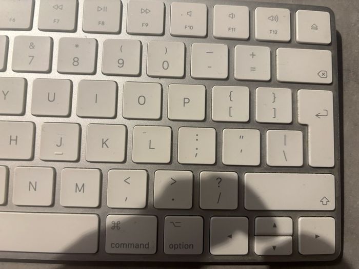 Apple Magic Keyboard lightning version