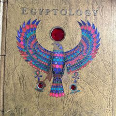 2 hard back collectibles about Egypt. Jigsaw book contains all pieces and both are in near mint condition