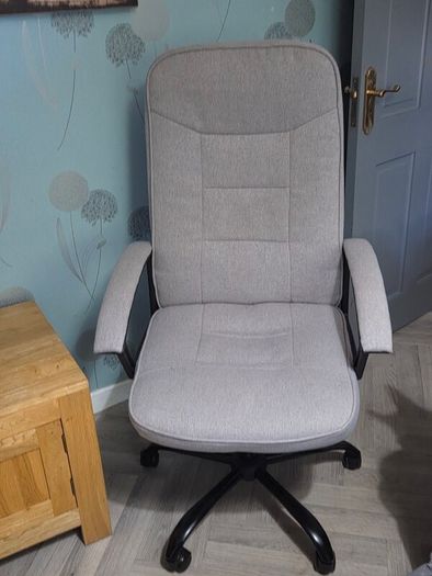 computer chair