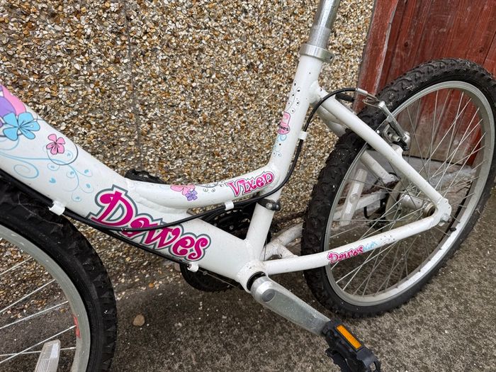 Girls bike