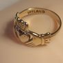 9ct Gold Women's Irish Claddagh Ring. Image 3