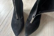 clarks suede womans ankle boot