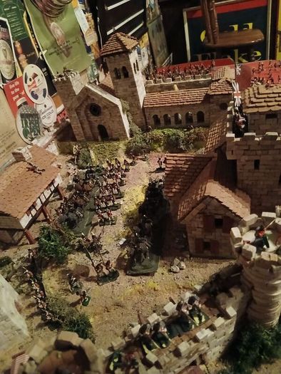 Fort and Soldiers