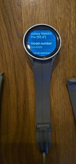 Samsung Galaxy Watch 5 + Watch 5 Pro Bundle (Great Condition)