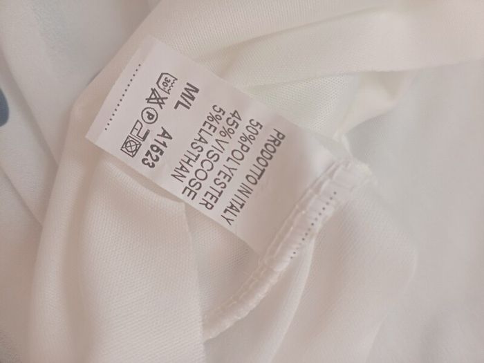 womens dress size M/L