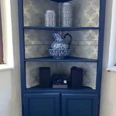 Solid Wood Corner Unit / Display Unit