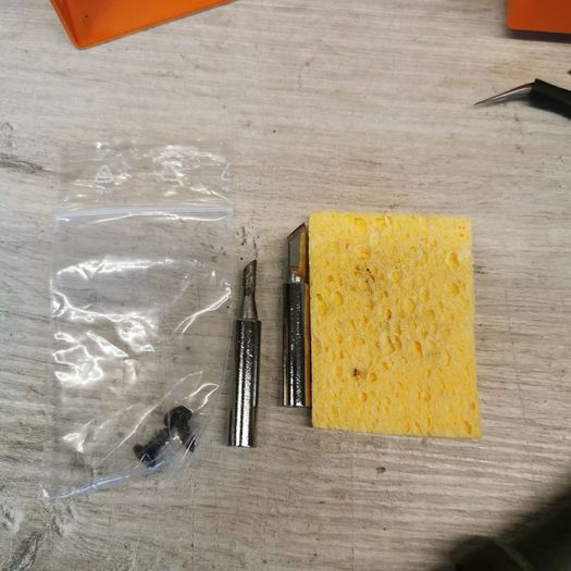 SD2 SOLDERING IRON STATION Temperature Adjustable Heating Bracket