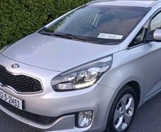 Car KIA Carens