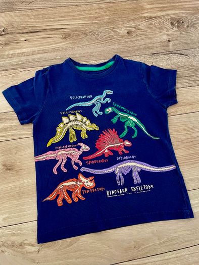 Glow in the dark Mini Boden boys T-shirt size 5/6 years old