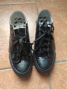 Converse x Miley Cyrus Chuck Taylor All Star Low Patent Stars Black  UK 6