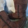 genuine brown ugg boots Image 4