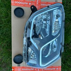 Dacia Duster head light
