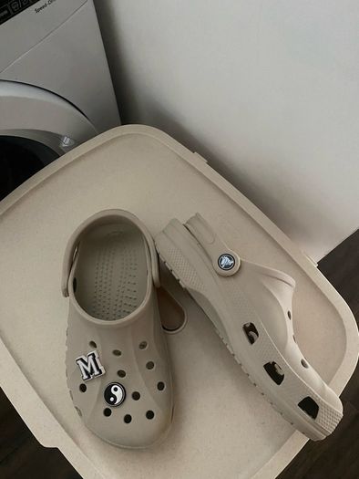Crocs size 5UK