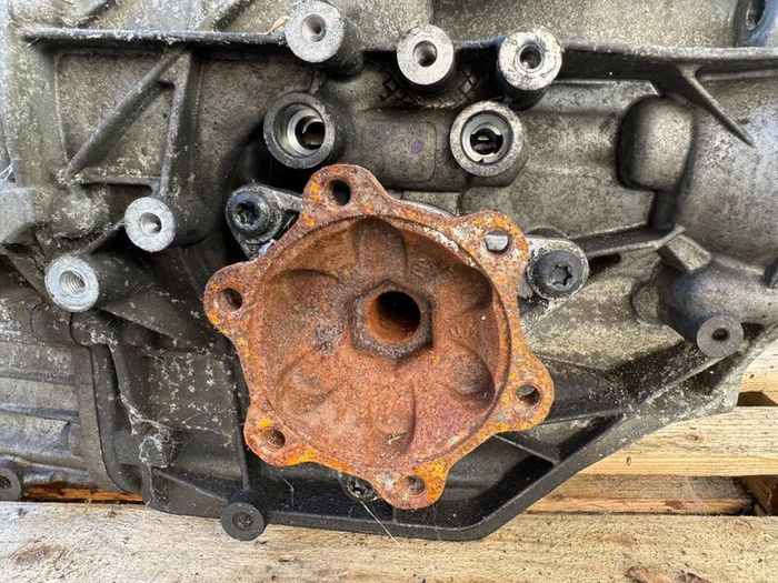 Audi A6 C6 2.0 TDI, CVT Automatic Gearbox (136hp)