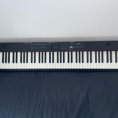 Roland RD-08