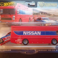 Hot Wheels '94 Nissan 300ZX GTS Team Transport