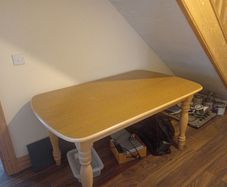 Kitchen table for sale